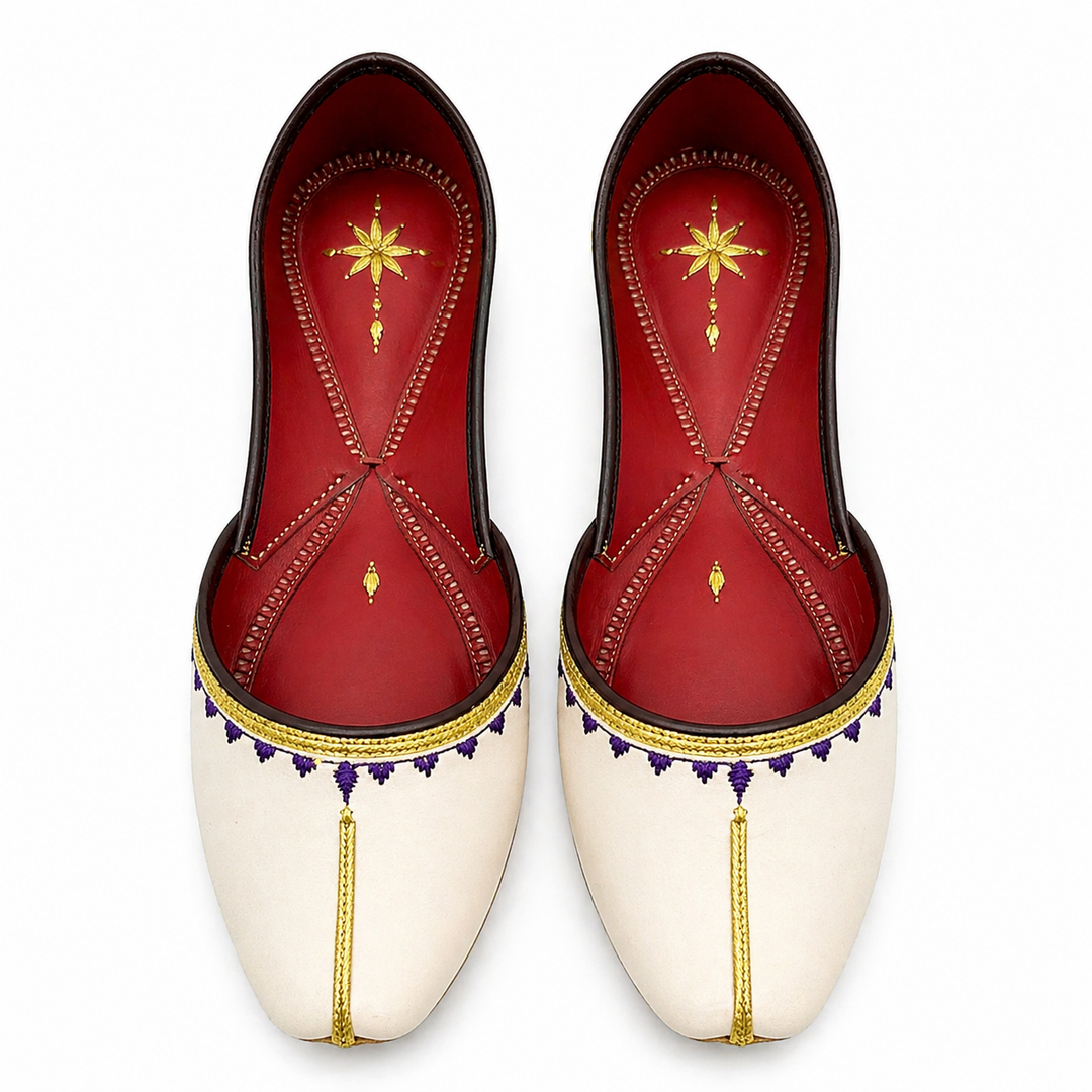 Handcrafted Embroidered Khussa – White Royal