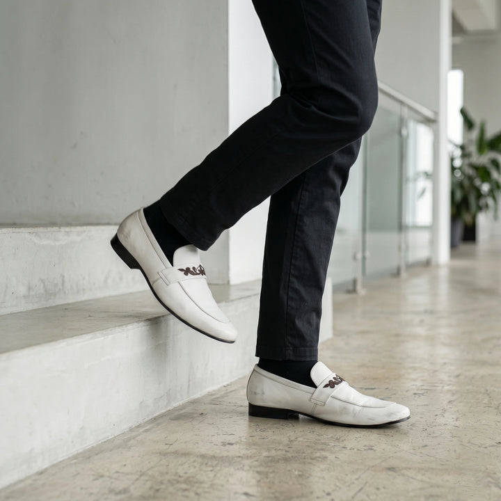 Men's White Leather Floral Embroidered Loafers