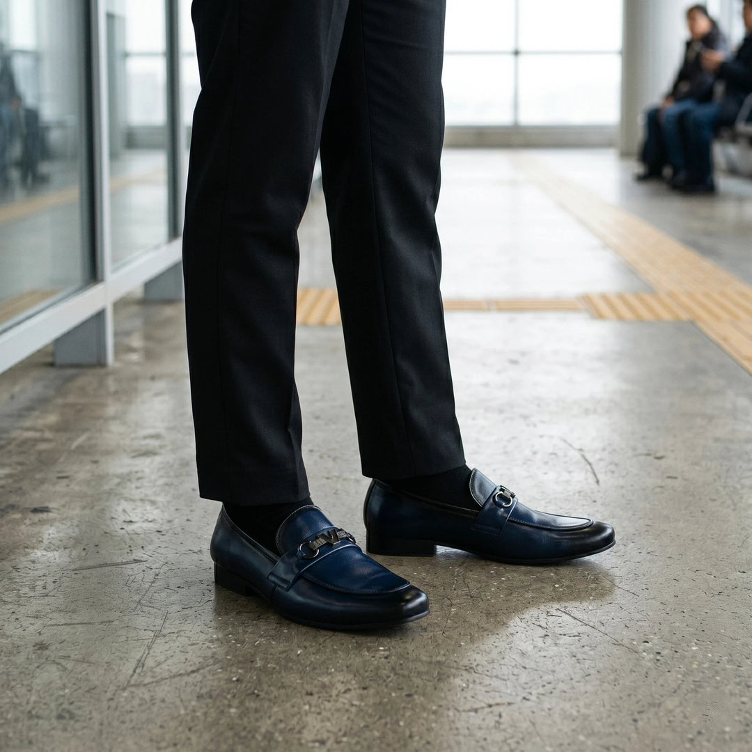 Men's Navy Blue Leather V-Buckle Loafers